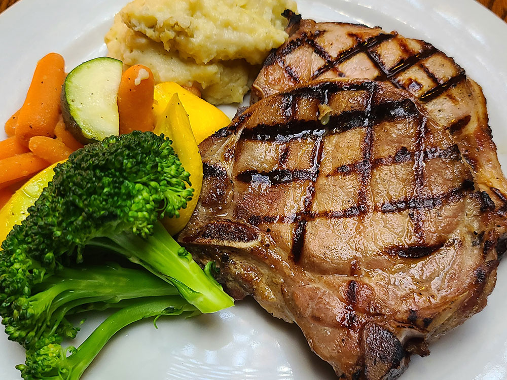 Smoked Pork Chop with Mashed Potatoes and Vegetables